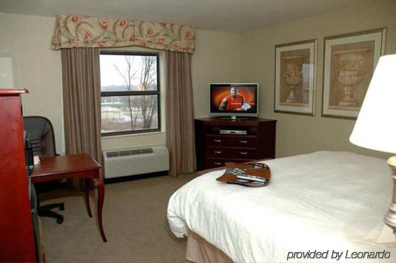 Hampton Inn & Suites-Florence Downtown Szoba fotó